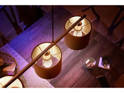 Hue Lustre – E14 smart bulb